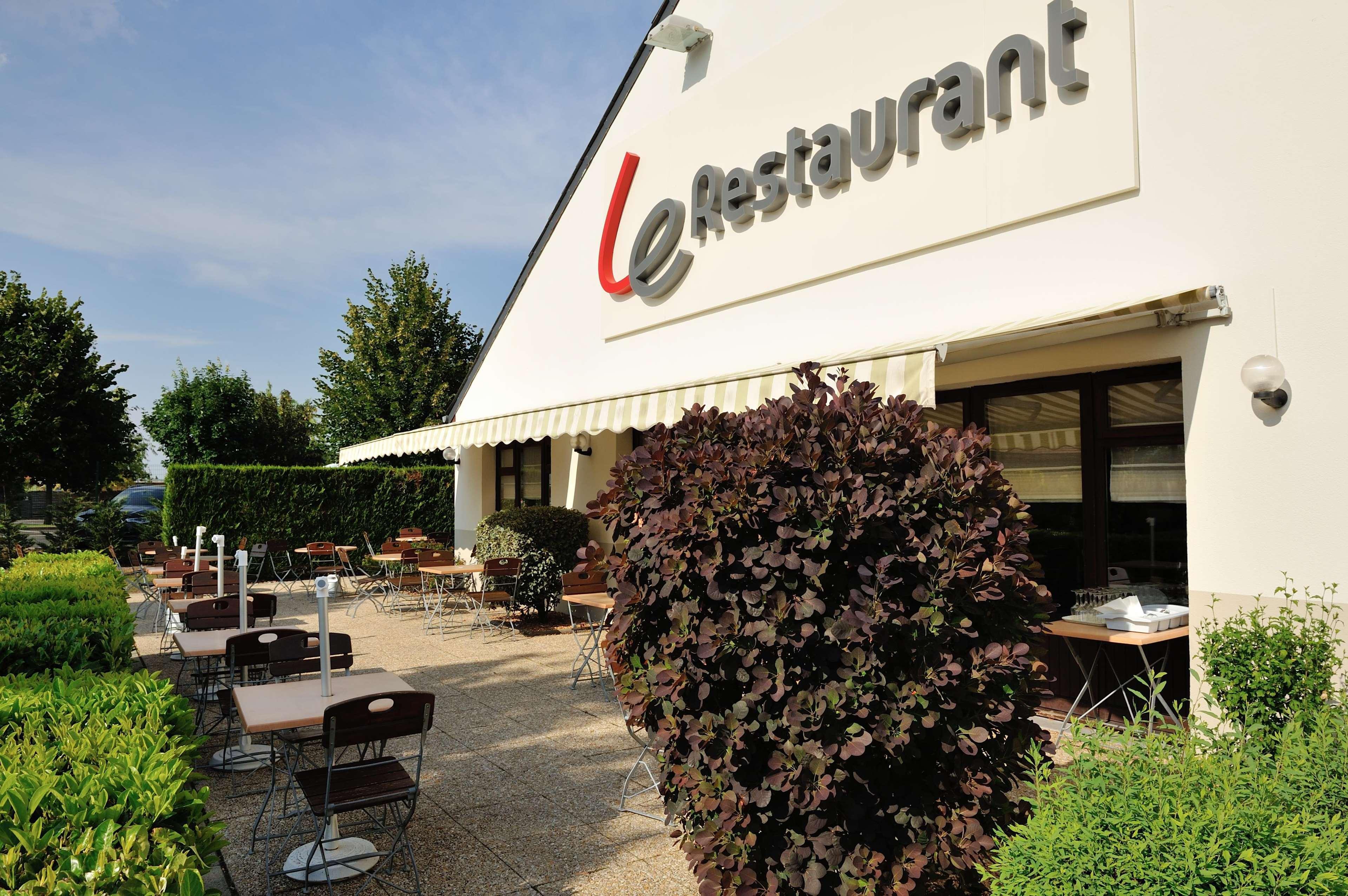 Hotel Campanile Clermont-Ferrand ~ Aubière Exterior foto